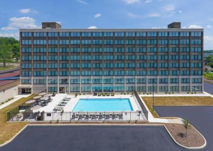 Holiday Inn Express & Suites Ft. Washington - Philadelphia an IHG Hotel - image 9