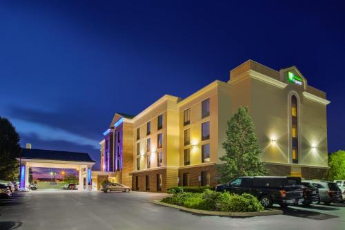 Holiday Inn Express Hotel & Suites Fort Wayne an IHG Hotel - main image