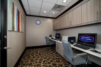 Hampton Inn & Suites Fort Worth-Fossil Creek - image 5