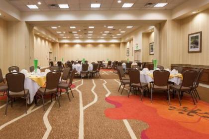 Hilton Garden Inn Fort Worth/Fossil Creek - image 2