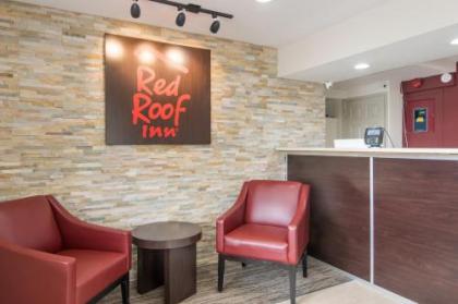 Red Roof Inn Fort Worth South - image 3