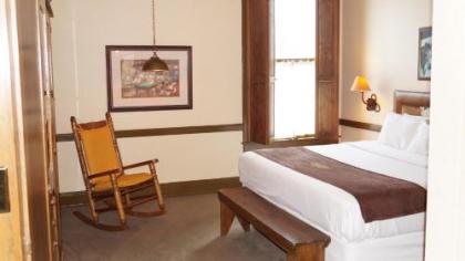 Stockyards Hotel - image 3