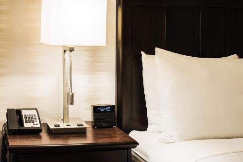 Radisson Hotel North Fort Worth Fossil Creek - image 3