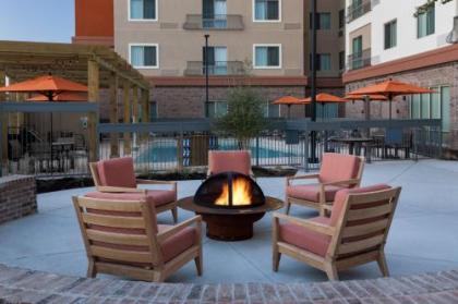 Courtyard by Marriott Fort Worth Historic Stockyards - image 4