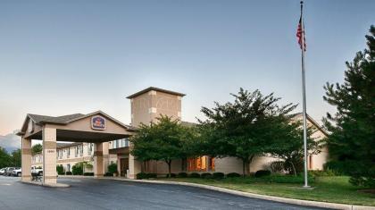 Best Western Fostoria Inn  Suites