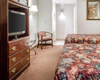 Econo Lodge Frackville - image 5