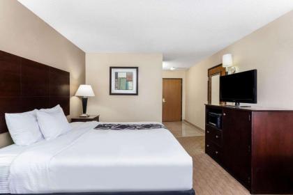 La Quinta by Wyndham Frankfort - image 13