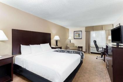 La Quinta by Wyndham Frankfort - image 14
