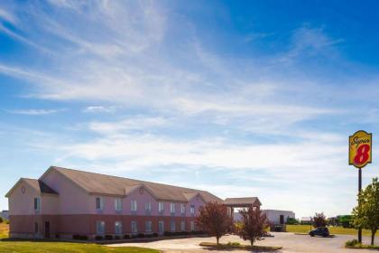 Super 8 by Wyndham Frankfort IN - image 6