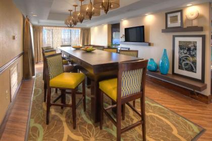 Hampton Inn Franklin - image 14