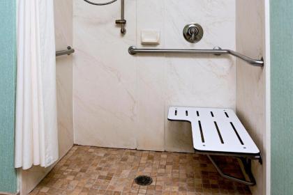 Hampton Inn Franklin - image 21