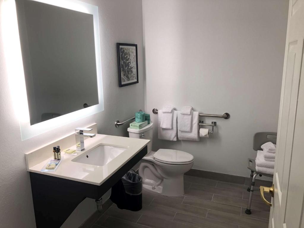 Best Western Plus Executive Residency Franklin - image 5
