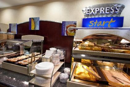 Holiday Inn Express Hotel & Suites Franklin - image 10
