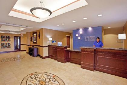 Holiday Inn Express Hotel & Suites Franklin - image 4