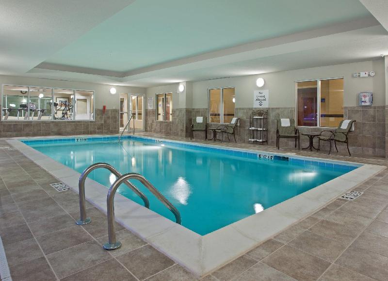 Holiday Inn Express Hotel & Suites Franklin - image 5