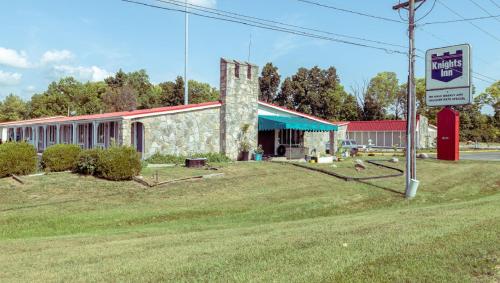 Knights Inn Franklin/Middletown - main image