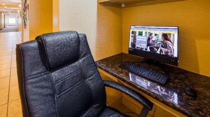 Best Western Franklin Town Center Hotel & Suites - image 13