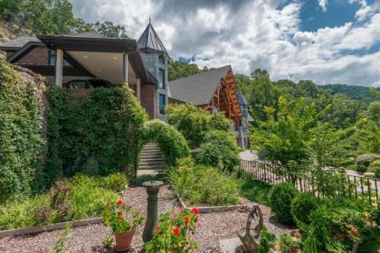 Legacy Lodge - image 6