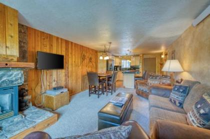 2 Bed 2 Bath Vacation home in Winter Park Colorado