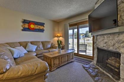 Eat Sleep Ski Rustic mtn Condo WiFitV Hottub Fraser Colorado