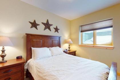Spruce Ridge Retreat - image 15