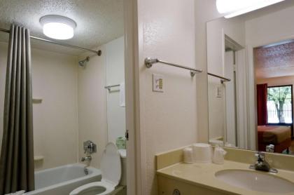 Motel 6-Frederick MD - Fort Detrick - image 11