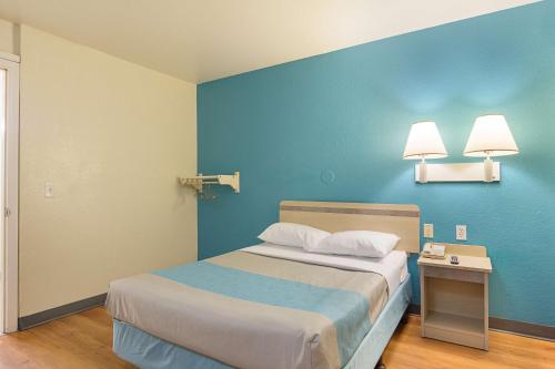 Motel 6 Fredericksburg Va - North - image 4