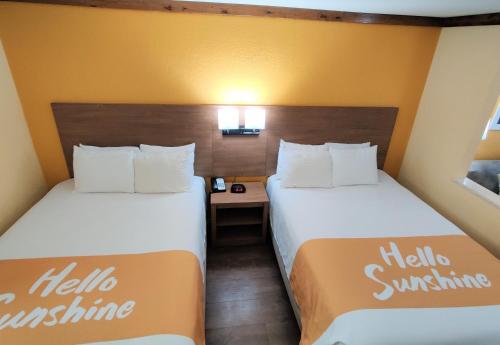 Days Inn by Wyndham Suites Fredericksburg - image 3