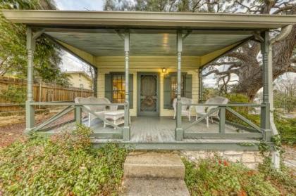 the Oak House Texas