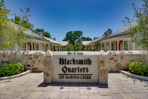Blacksmith Quarters on Barons Creek - image 2