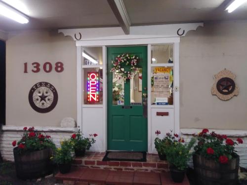 Frederick Motel - main image