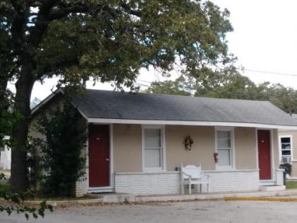Frederick Motel - image 3