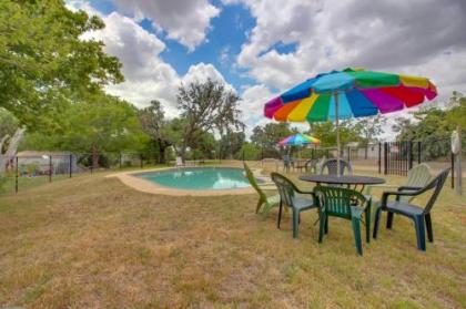 Fredericksburg Farmhaus - image 2