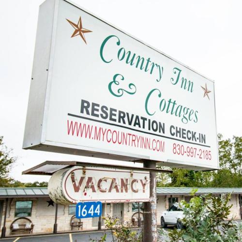 Country Inn & Cottages Motel - image 5
