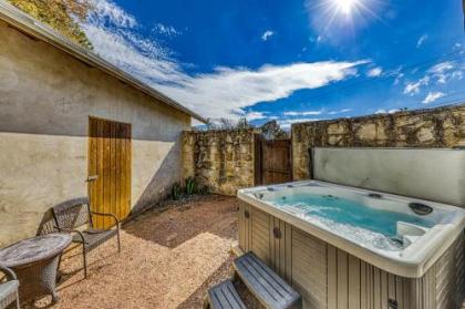 406 Lodge - image 5