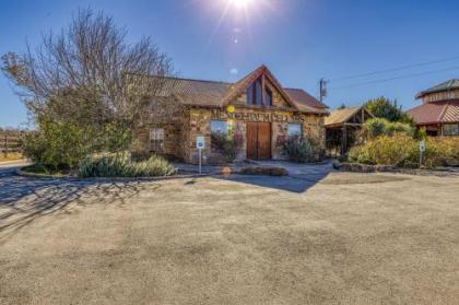 WEST Loft @ Mendelbaum Cellars - image 5
