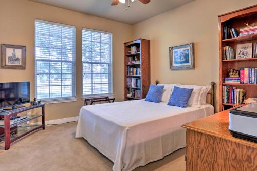 Cozy Scenic Home -2 Mi to Downtown Fredericksburg - image 2
