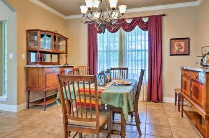 Cozy Scenic Home -2 Mi to Downtown Fredericksburg - image 3