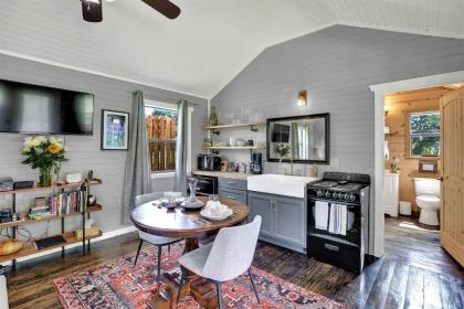 3 Acre's of Luxury and Views in Fred Wine Country! - image 6