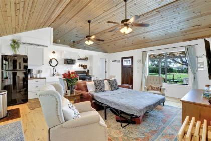 3 Acre's of Luxury and Views in Fred Wine Country! - image 9