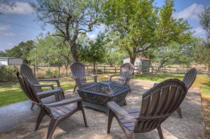 Historic Log Cabin Retreat Near town on 5 Acres