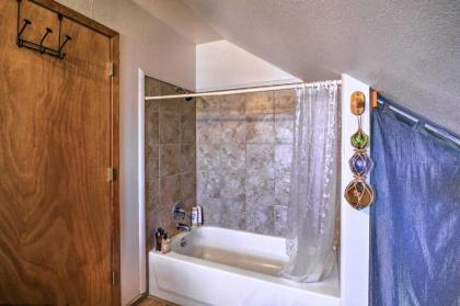 Cozy Cottage Close to Hill Country Vineyards! - image 16