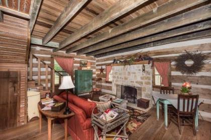 AB Butlers Dog Trot - Marshall Creek Suite