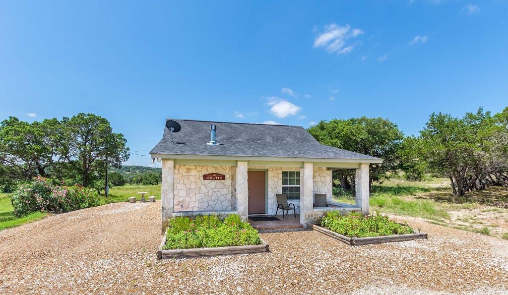 Appian Way Cottages All 3 - image 2