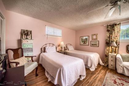 Binky's Nest - image 13