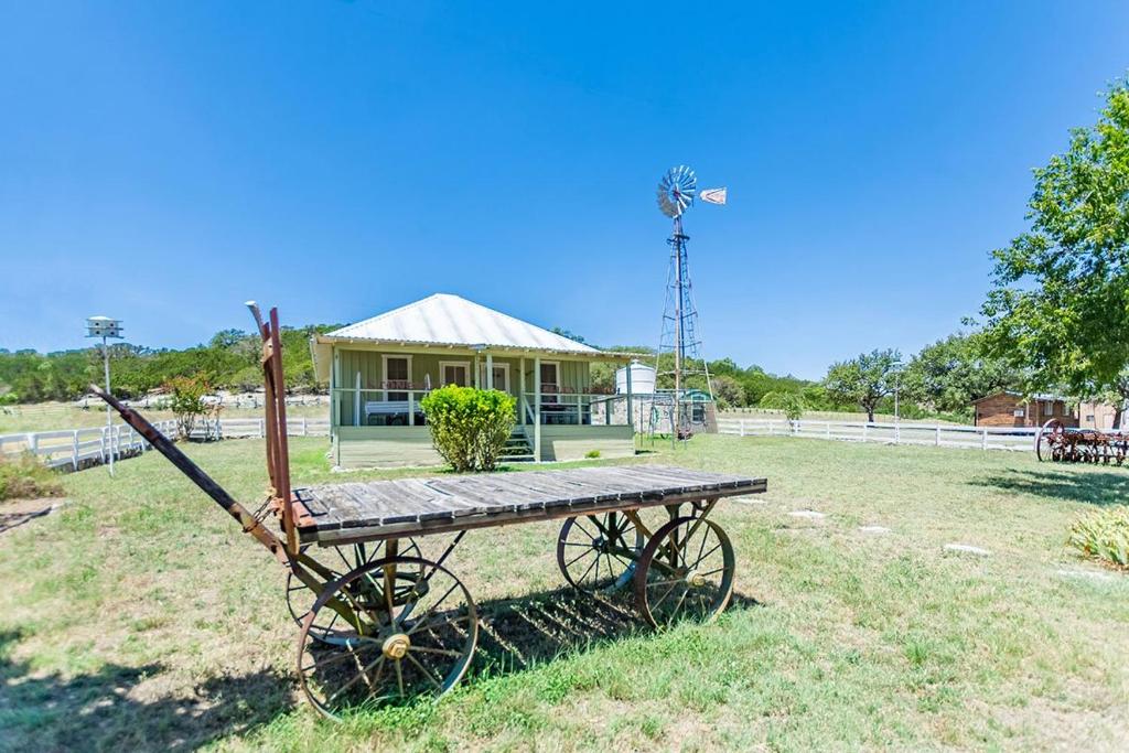 Home on the Range - Guesthouse - main image
