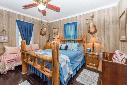 Home on the Range - Guesthouse - image 14