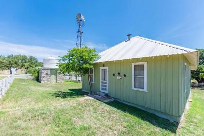 Home on the Range - Guesthouse - image 7