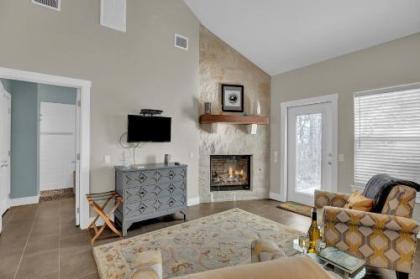 Luxury Cottage with Stunning Views-Spa Bath-Patio - image 3