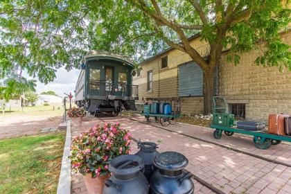 Pullman Train Car - image 4